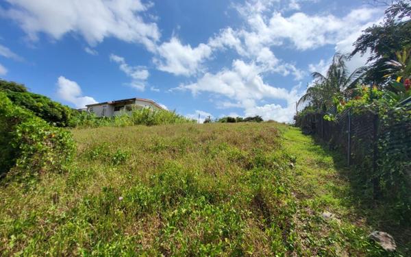 Terrain à vendre    Rivière-Salée
