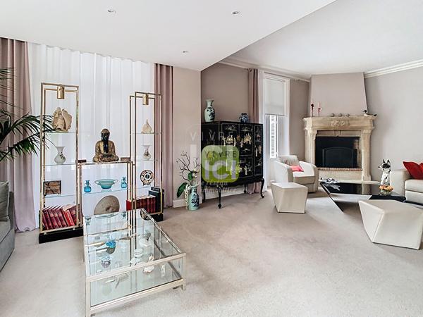 Rare en centre-ville de Cholet