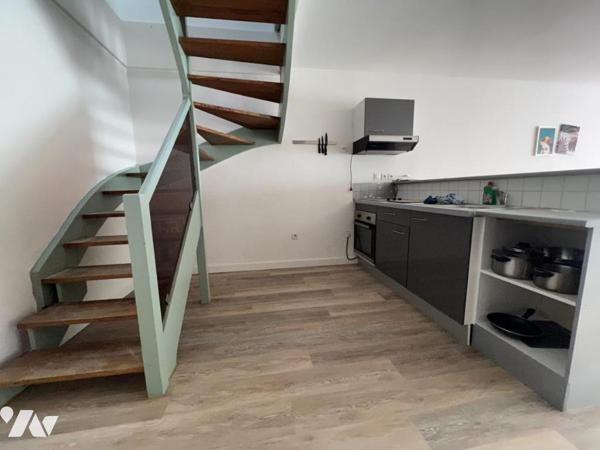 MAISON DE BOURG A VENDRE
