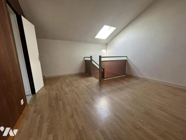 MAISON DE BOURG A VENDRE