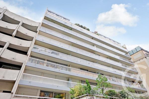 Appartement F1 à vendre  1 pièce - 27,40 m2 PARIS - 75015