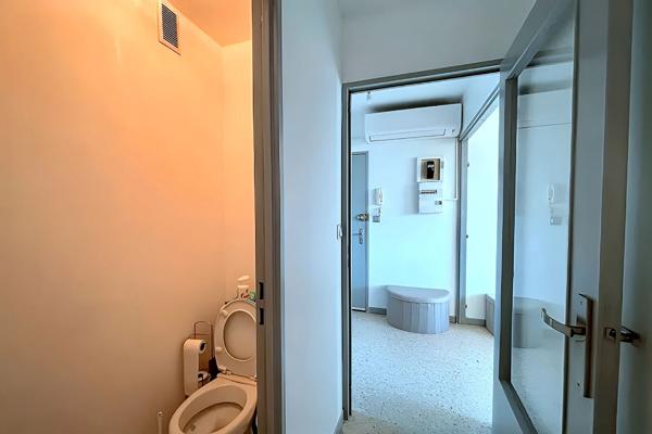 Appartement 3 pièces à louer à Vauvert - Balcon, parking et cave