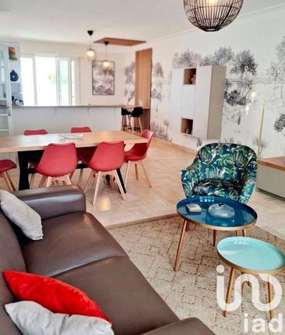 Appartement 5 pièces de 100 m² à Concarneau (29900)