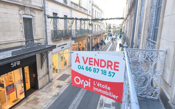 Appartement à vendre    4 pièces • 141 m2 Nîmes