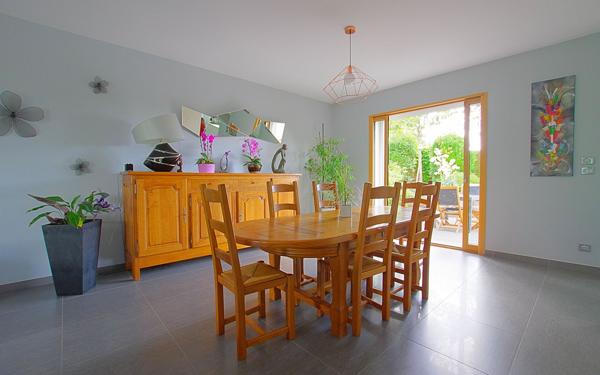 Maison à vendre    6 pièces •  Roye