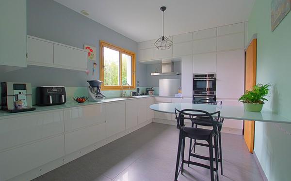 Maison à vendre    6 pièces •  Roye