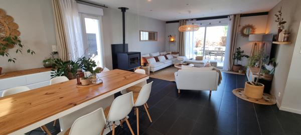 Maison de plain pied à Vineuil 5 pièce(s) 106.76 m2