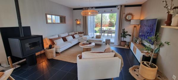 Maison de plain pied à Vineuil 5 pièce(s) 106.76 m2