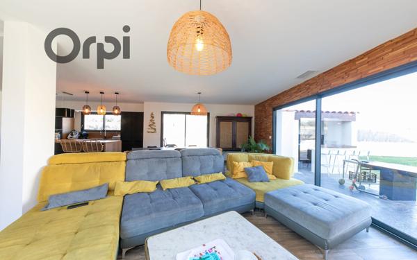 Maison à vendre    4 pièces • 142 m2 Saint-Estève