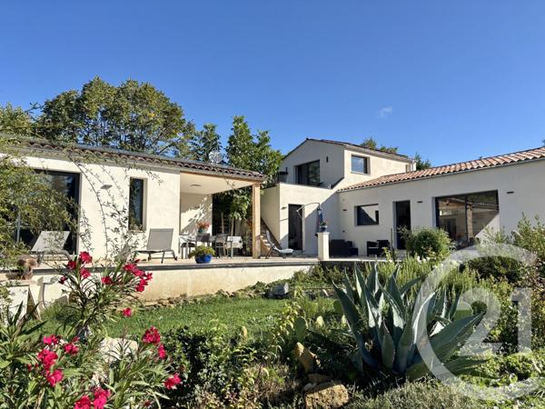 Maison à vendre  7 pièces - 182,60 m2 ST ETIENNE LES ORGUES - 04