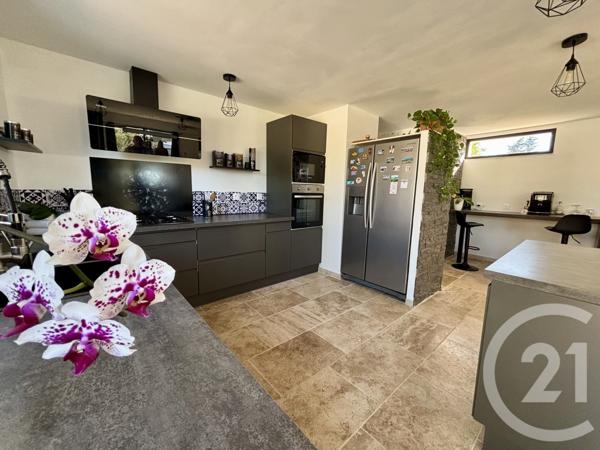 Maison à vendre  7 pièces - 182,60 m2 ST ETIENNE LES ORGUES - 04