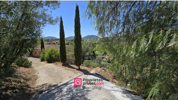 Au coeur du Golf de St Tropez - maison provençale 110m2; avec piscine sur 4400 m2 - 690.000