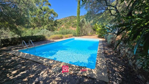 Au coeur du Golf de St Tropez - maison provençale 110m2; avec piscine sur 4400 m2 - 690.000