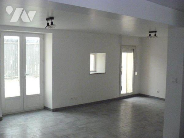 Maison à Vendre à Rambervillers (88700) en Vosges (88)

Cette maison dispose d'une surface ha...