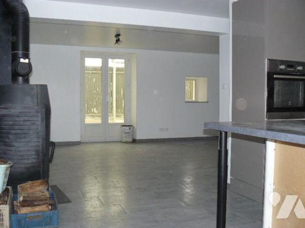 Maison à Vendre à Rambervillers (88700) en Vosges (88)

Cette maison dispose d'une surface ha...