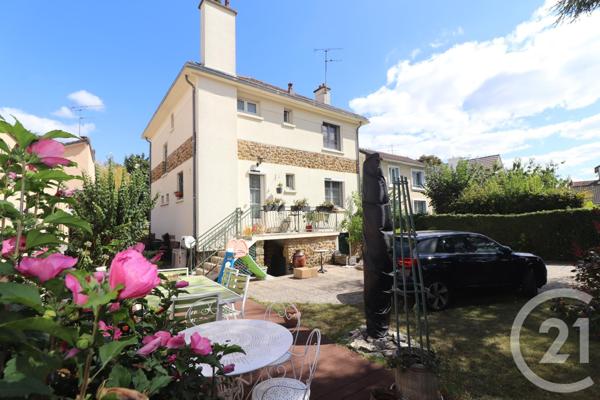 Maison à vendre  5 pièces - 117 m2 LE PLESSIS BOUCHARD - 95