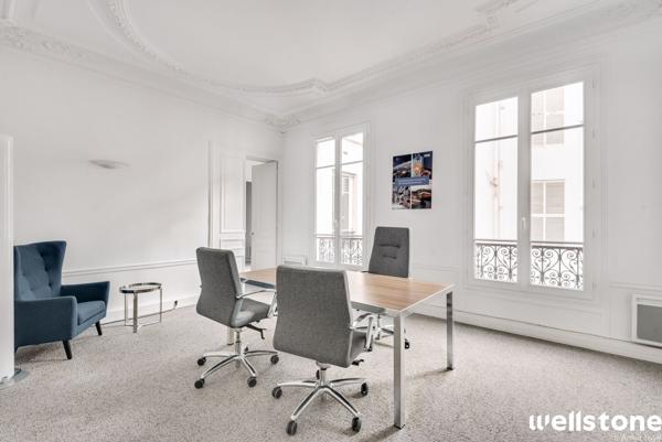 Bureaux à louer à PARIS 75008