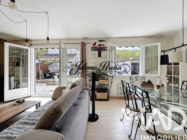 Maison à vendre 5 pièces 90 m² Mézières-sur-Seine