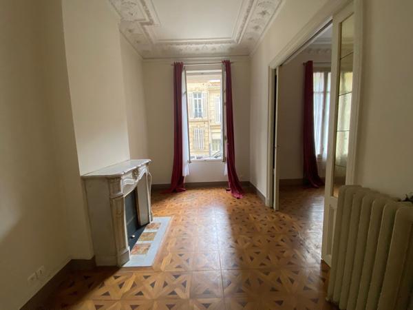 Bureaux à louer avec terrasse et jardin - Paradis / Périer - 13008 Marseille