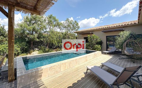 Maison à vendre    4 pièces •  Figari