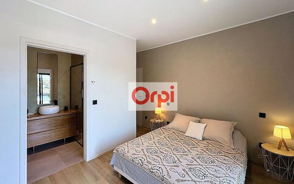 Maison à vendre    4 pièces •  Figari