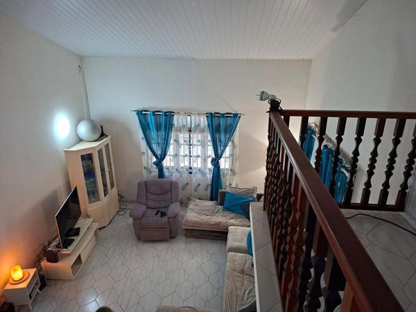 MONTABO Villa 5 pièce(s) 131 m2