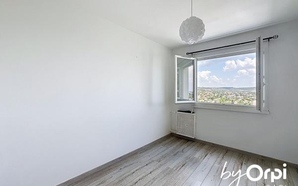 Appartement à vendre    4 pièces • 91,19 m2 Clermont-Ferrand