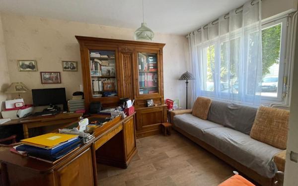 Maison à vendre    6 pièces •  La Rochelle