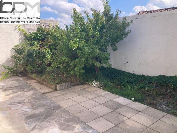 À proximité de Maulévrier ? Maison de charme de 85 m² au c?ur du village des Cerqueux. Venez dé...