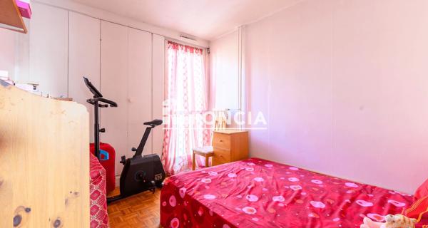 À vendre Appartement 5 pièces 97.07 m² - Neuilly-sur-marne 93330