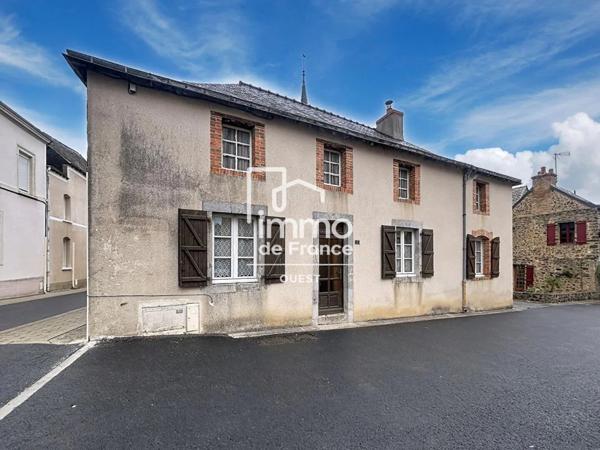 Maison à vendre à Blandouet-Saint Jean (53270)