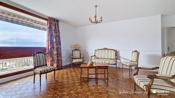 Volumes, lumière et sérénité au cœur d’une résidence recherchée