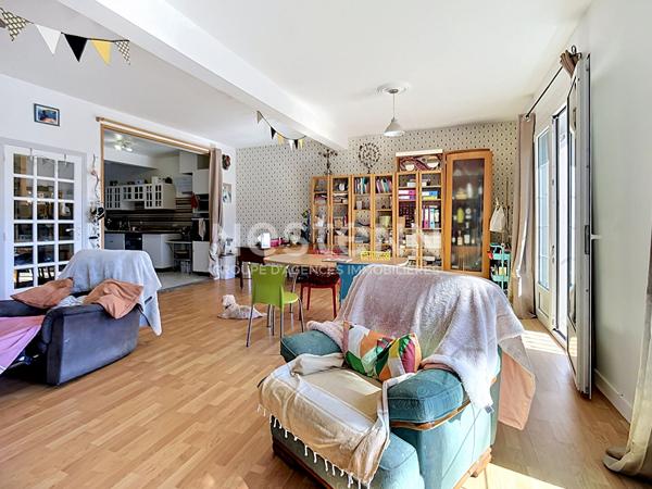 Maison de ville, 4 chambres, jardin et garage à vendre à Nérac - 265 000 €