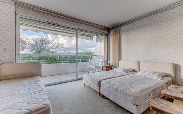 Appartement à vendre    4 pièces • 105 m2 Nice