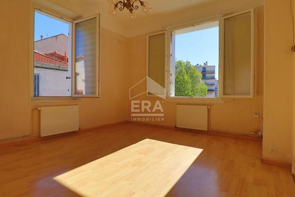 Appartement Marseille 3 pièces - Secteur TImone - Peu de charges - Parking