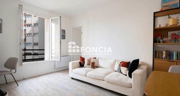 À vendre Appartement 2 pièces 33.89 m² - Paris 75015