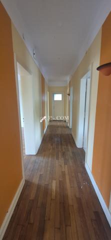 Maison 12 pièce(s) 4 chambre(s) 204.84 m²