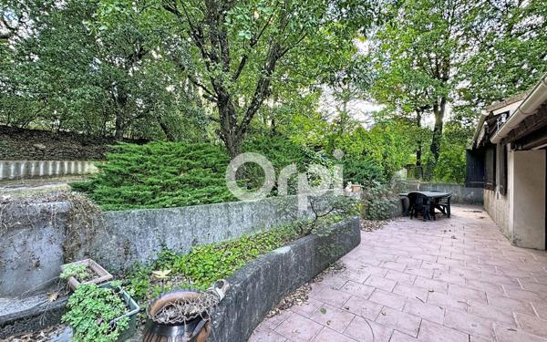 Maison à vendre    3 pièces •  Garéoult