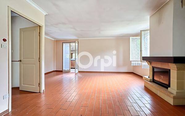 Maison à vendre    3 pièces •  Garéoult