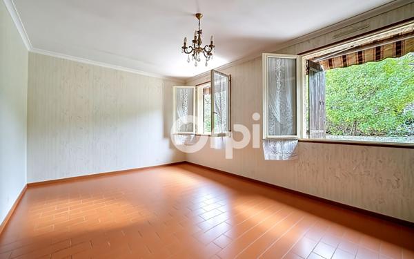 Maison à vendre    3 pièces •  Garéoult