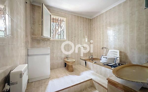 Maison à vendre    3 pièces •  Garéoult