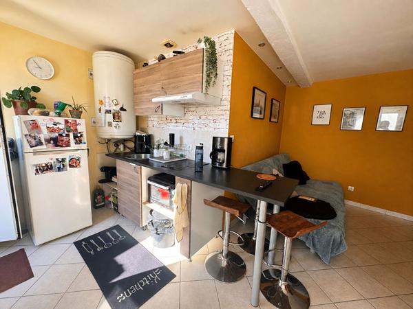 IMMEUBLE DE RAPPORT EN PIERRE ? 3 T2 LOUÉS ? RENTABILITÉ IMMÉDIATE