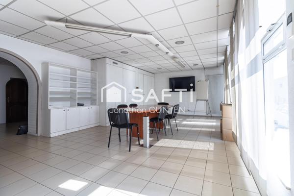 Immeuble avec local commercial et appartement, idéal investisseur ou activité professionnelle