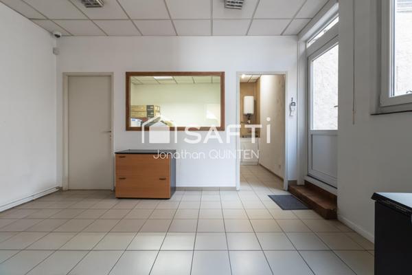 Immeuble avec local commercial et appartement, idéal investisseur ou activité professionnelle