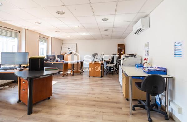 Immeuble avec local commercial et appartement, idéal investisseur ou activité professionnelle