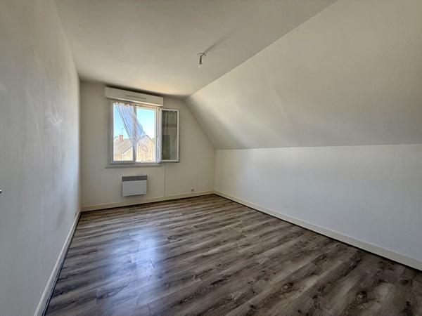 Maison 5 pièces 147.37 m2
