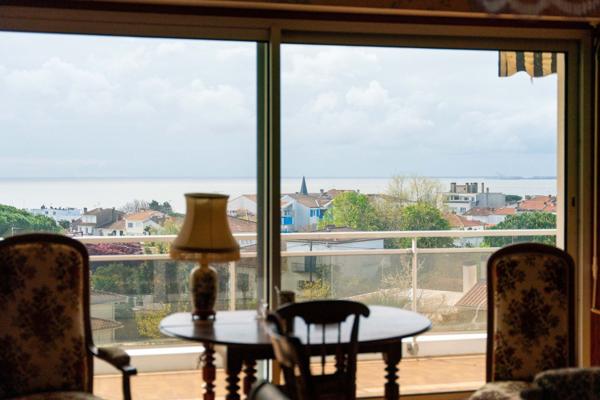 Vente Appartement de luxe Royan 6 Pièces 229 m²