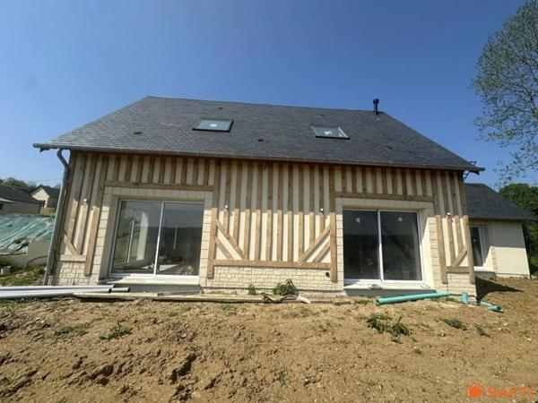 ENSEMBLE DE 3 MAISONS AVEC FORT POTENTIEL LOCATIF