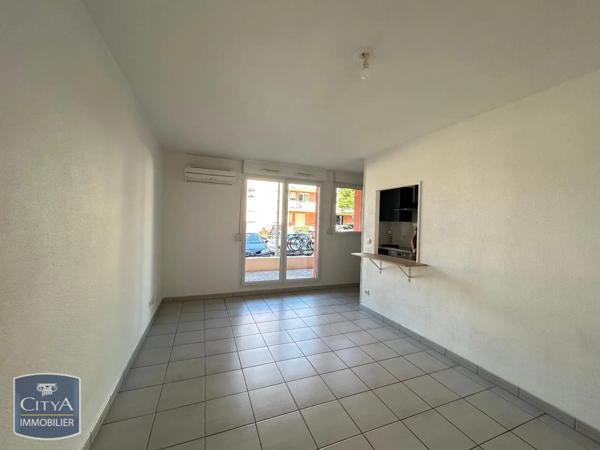 Appartement à louer 2 pièces 48.94m²