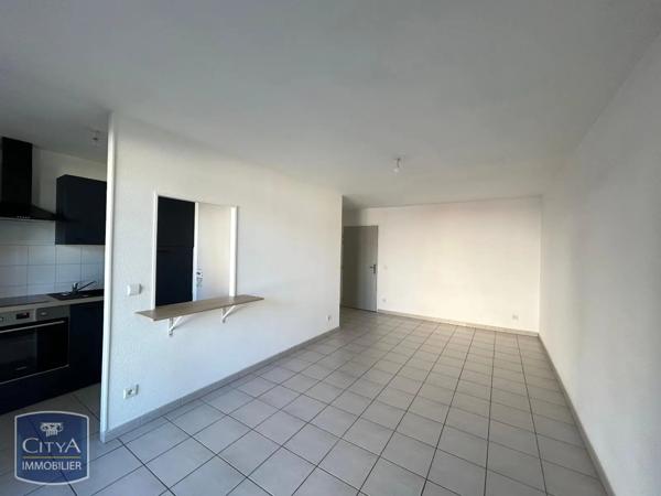 Appartement à louer 2 pièces 48.94m²